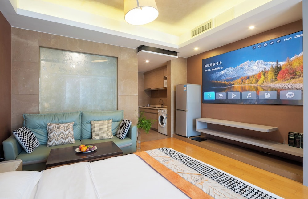 Sanlitun Xin Xiang Ya Yuan Apartment 38/49