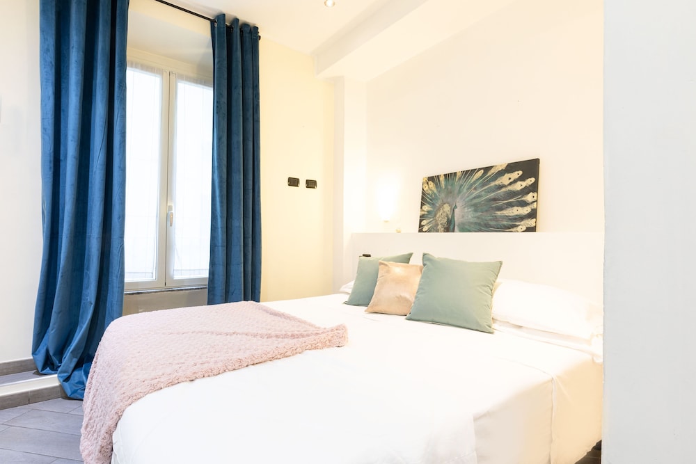 Cesar Vatican Rooms 27/67