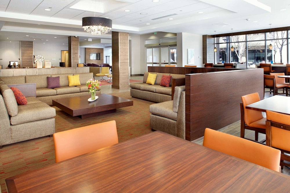 Hyatt House Denver Lakewood Belmar 20/42