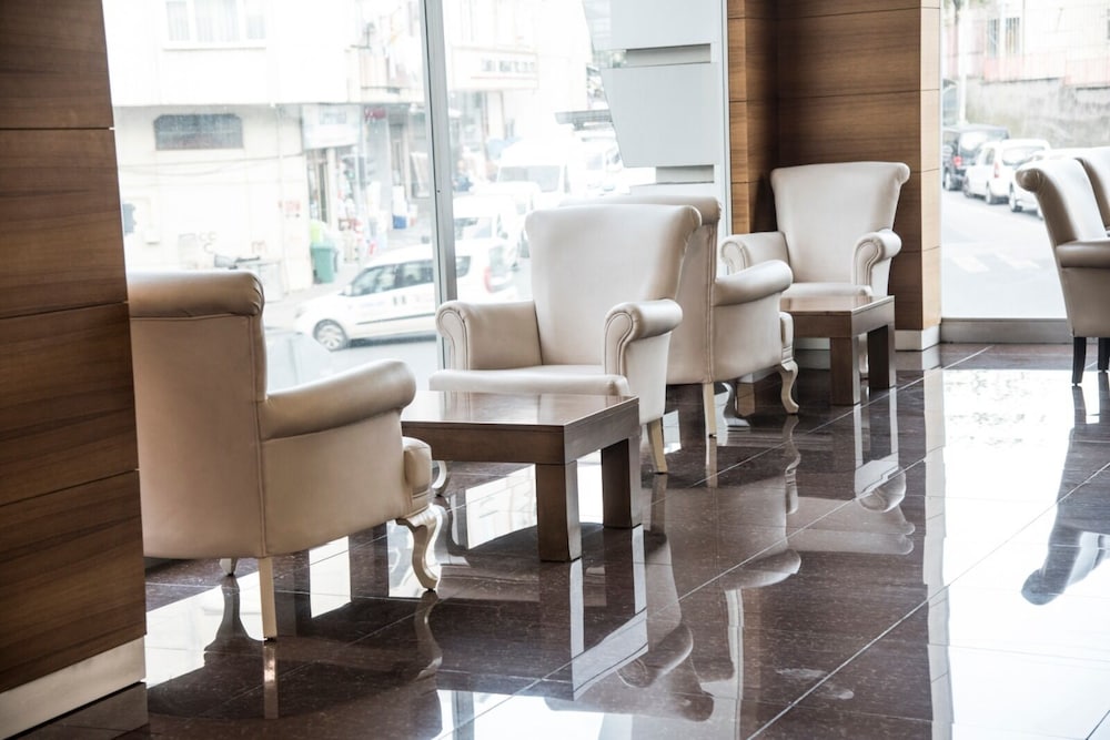 Cebeciler Hotel 37/42