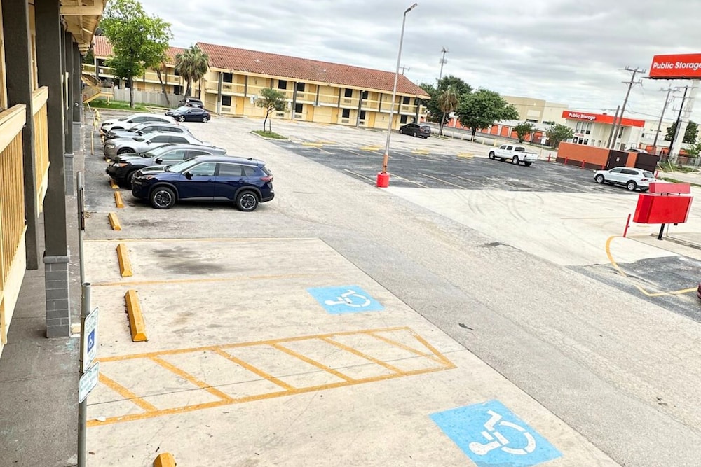 Garden inn and suites san antonio l 35 31/36