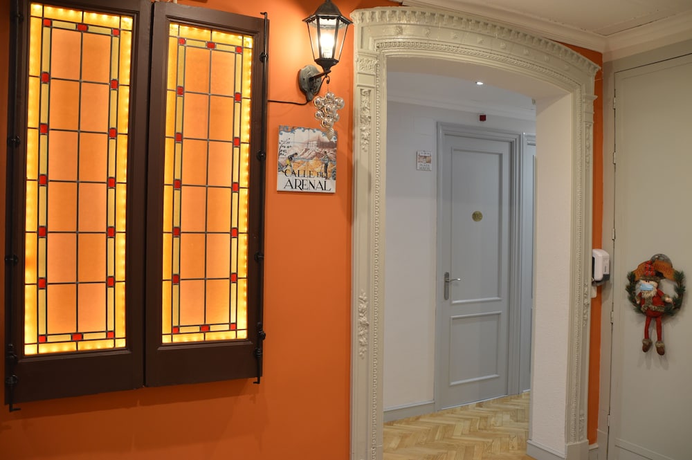 Hostal Aresol 28/33