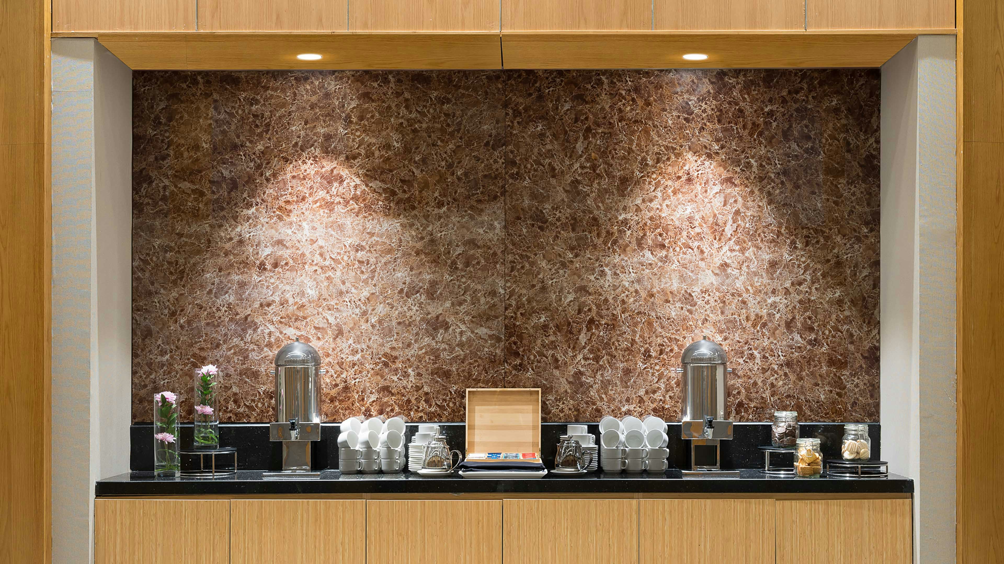 Holiday Inn Hotel Suites Jakarta Gajah Mada 14/77