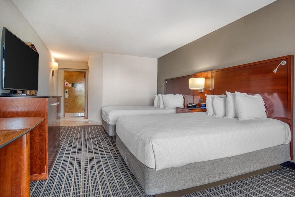 SureStay Plus By Best Western Greenwood 13/50