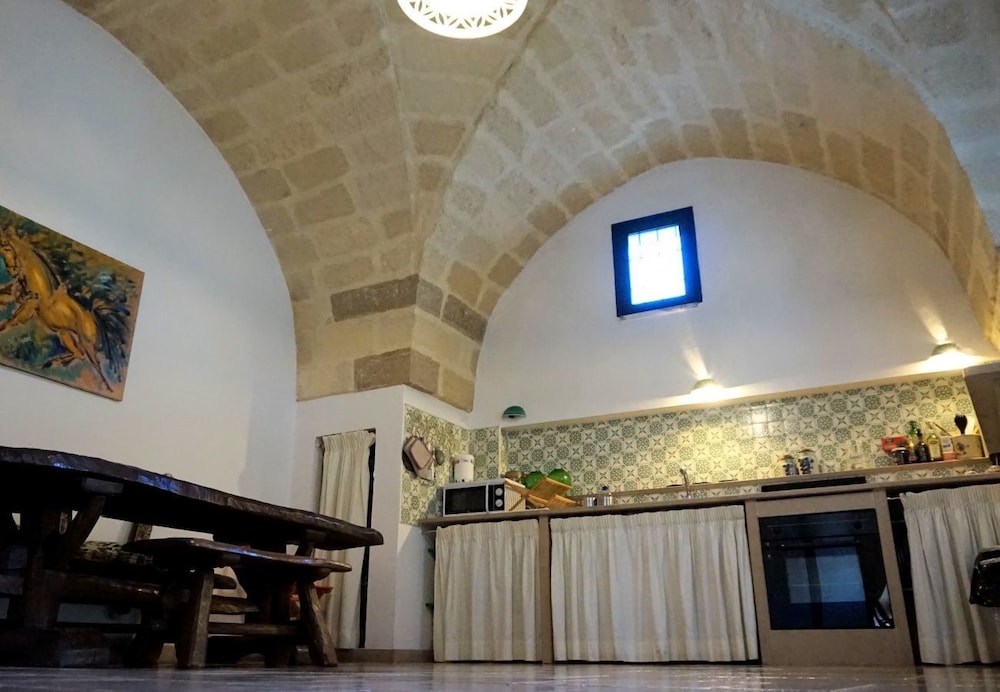 Palazzo Guglielmo Albergo Diffuso 61/79