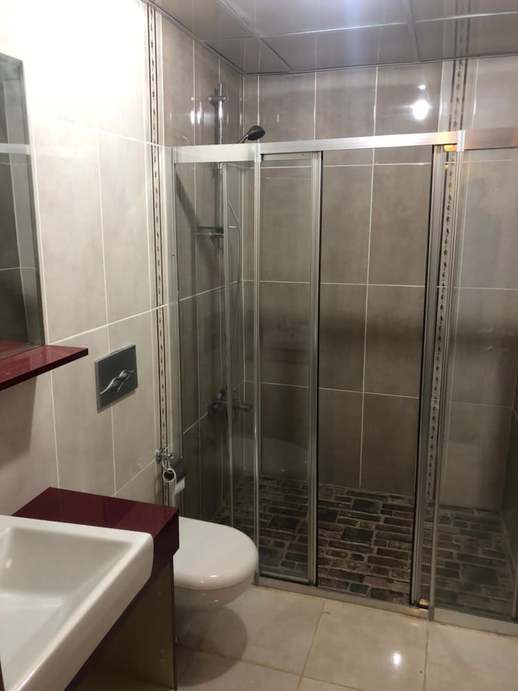 HOTEL EUPHRAT NEMRUT 38/39