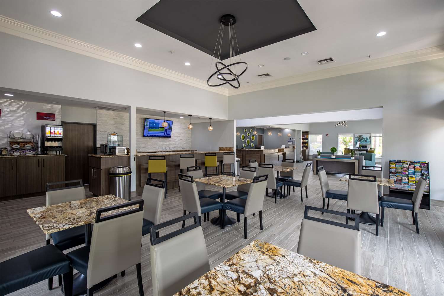 Best Western Plus Vermilion River Inn And Suites 10/14