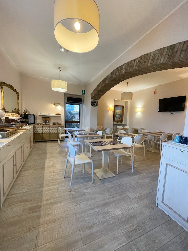 Hotel La Bergamina 35/50