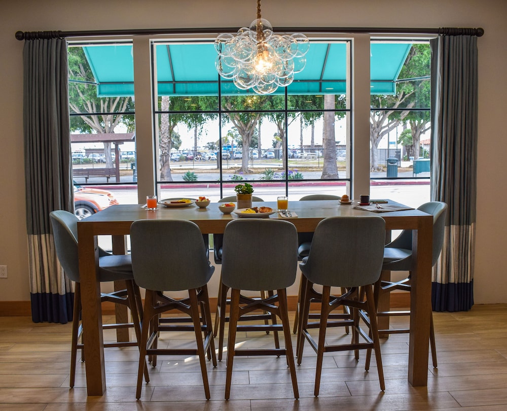 Beachside Inn 58/71