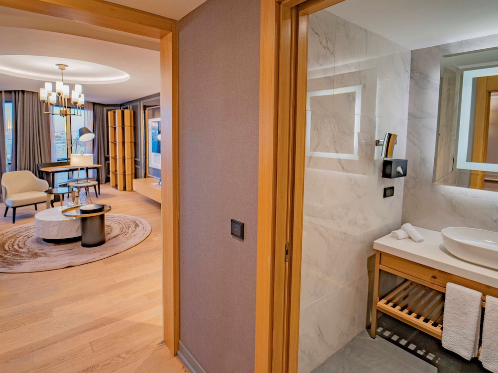 Sofitel Istanbul Taksim Hotel 23/67