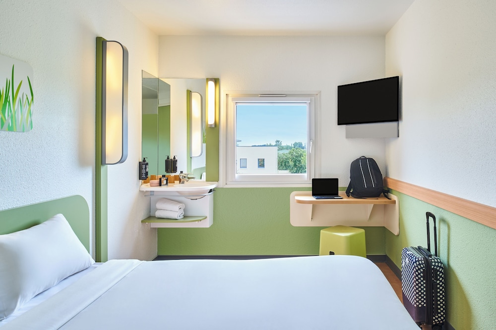 Ibis Budget Santeny 44/71