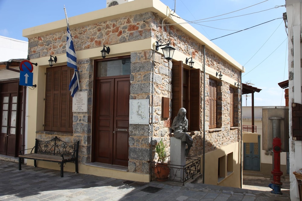 ELOUNDA SOLFEZ VILLAS in AGIOS NIKOLAOS