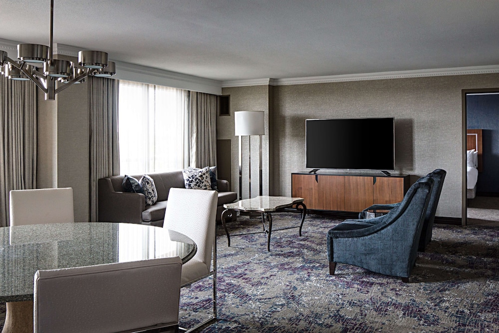 Hilton New Orleans Airport 30/75