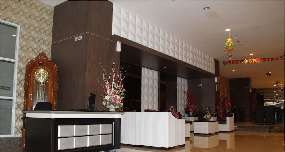 Hotel Grand Imawan photo4