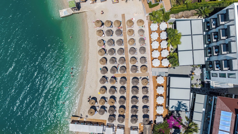 Vila Era Beach 1/50