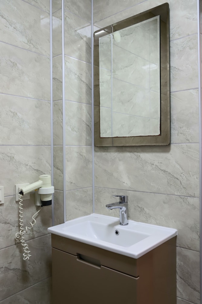 Otel 57 49/50