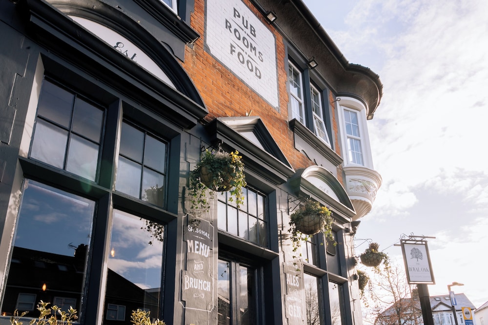 The Royal Oak 3/50