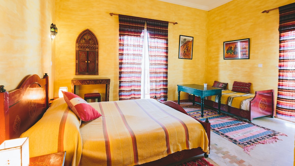 RIAD ZAHRA 10/32