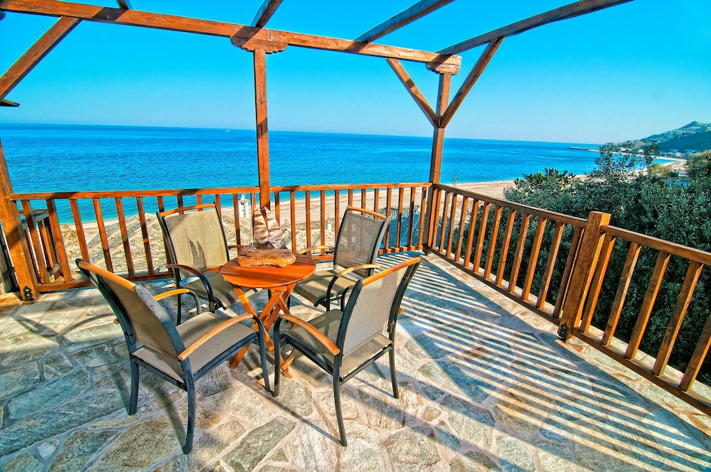 FLAMINGO HOTEL PELION 47/60