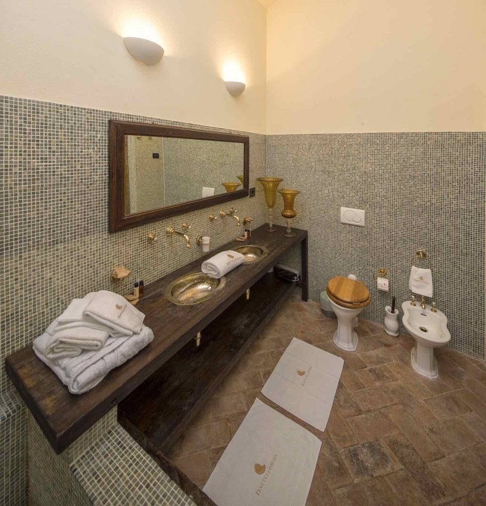 LA GHIAIA RESORT 59/61