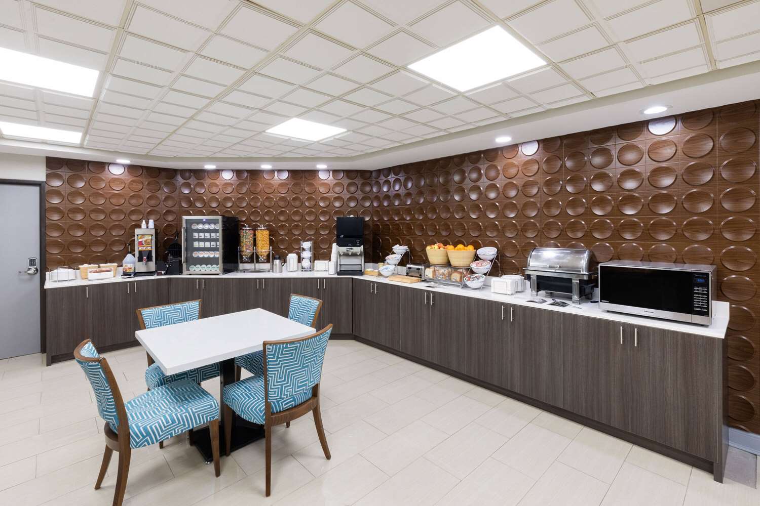 Wingate By Wyndham Sulphur 23/33