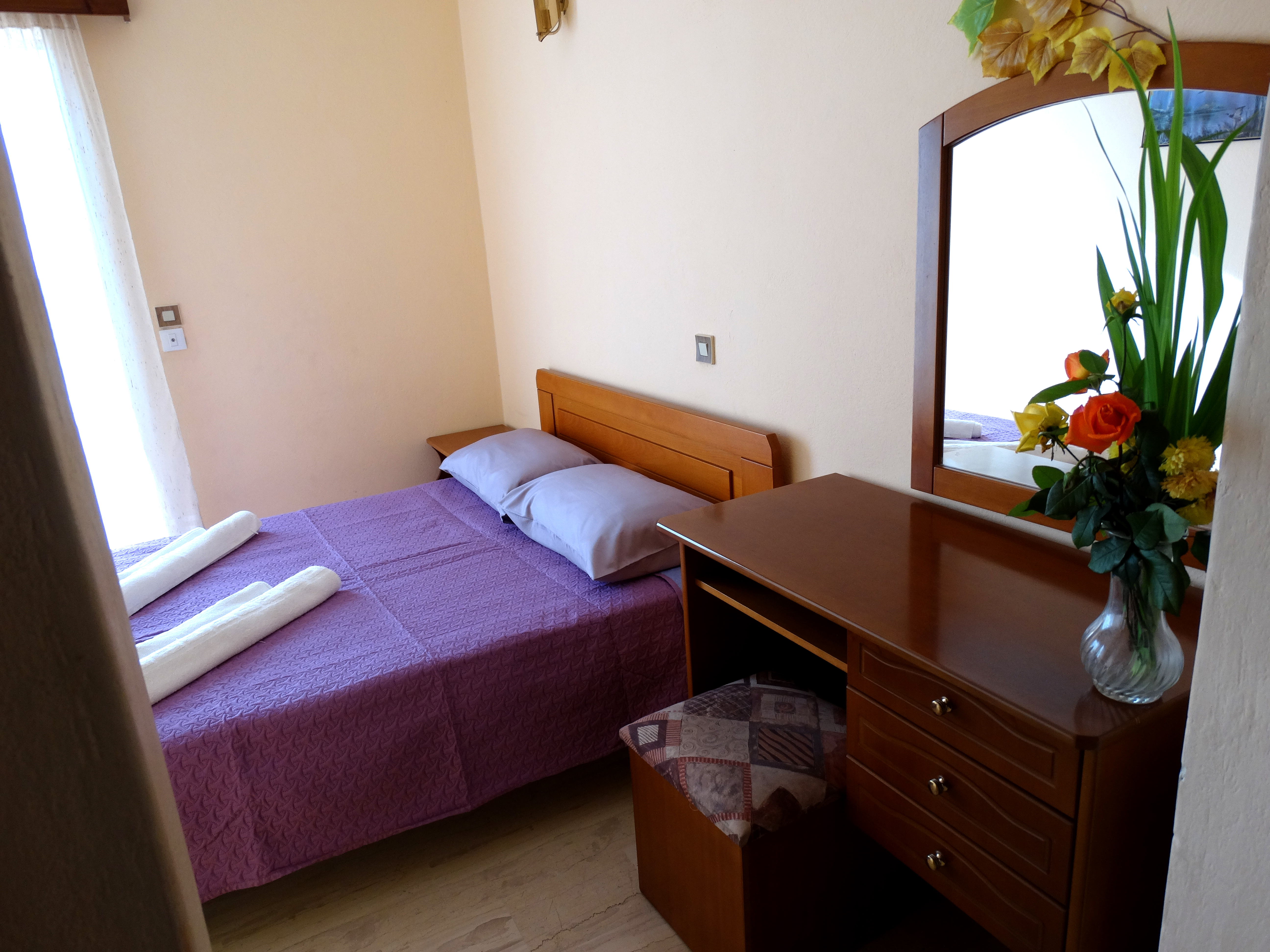 Makis Louvlis Luxury Apartments 23/58