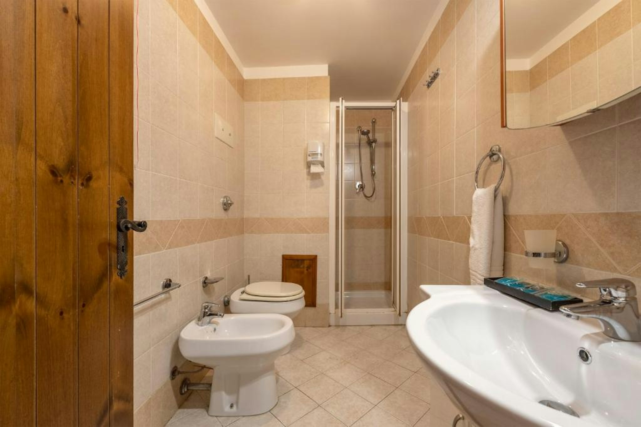Hotel Castello Di Giuliano 45/48