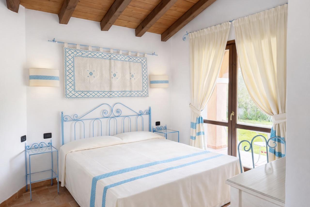 Valtur Sardegna Eos Costa Rei 19/81