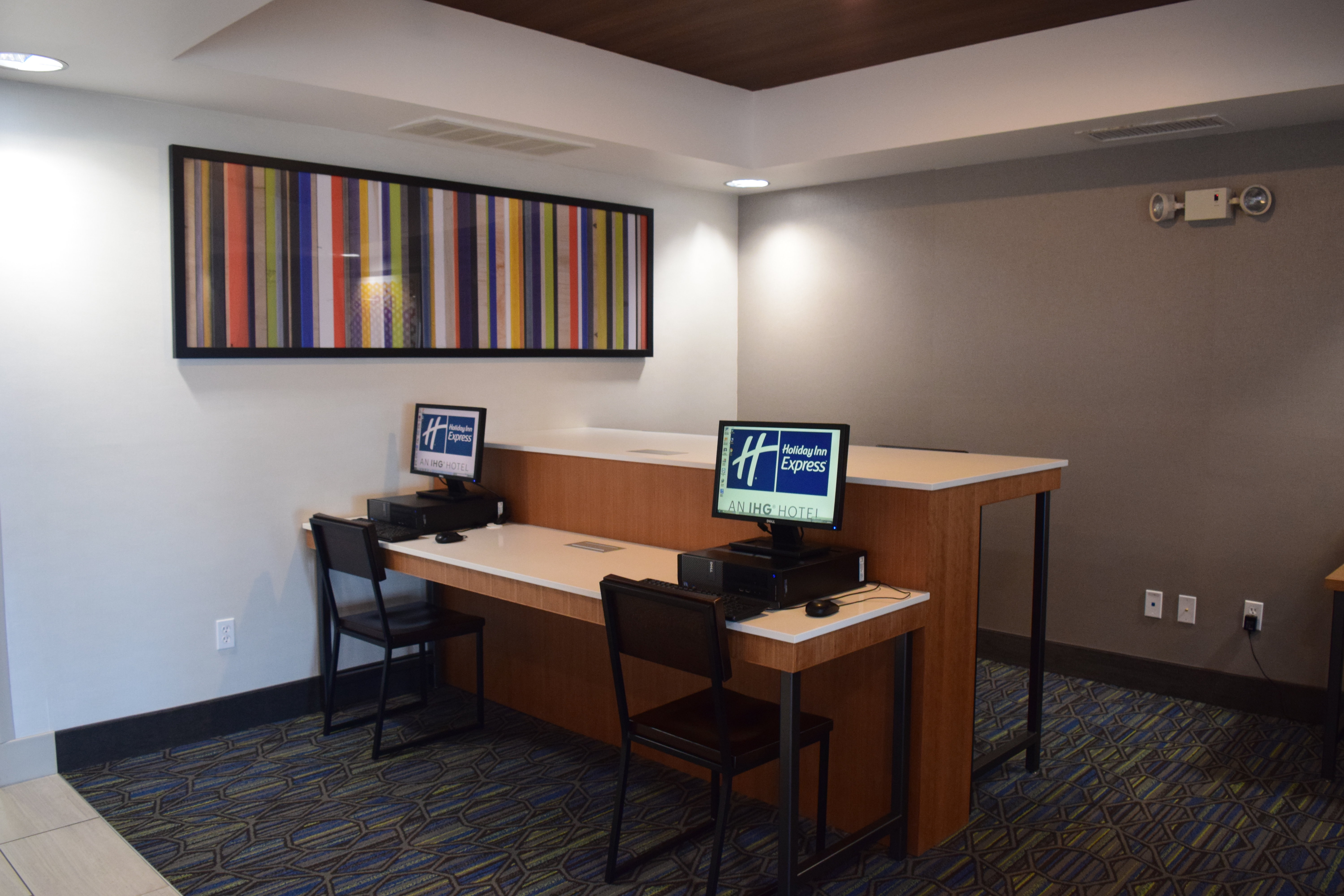 Holiday Inn Express Hotel Suites Sparta 43/49