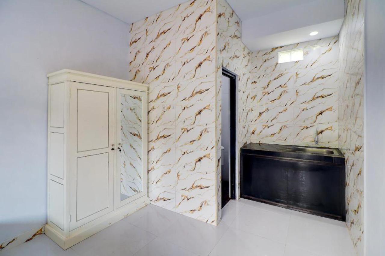 Hotel O near Rumah Sakit Mangusada Badung formerly Puri Malika Cozy Exclusive 12/16