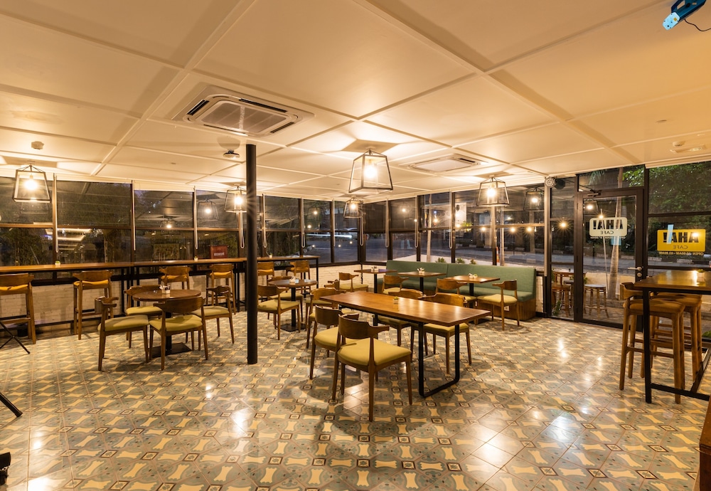 Next Hotel Yogyakarta 50/61