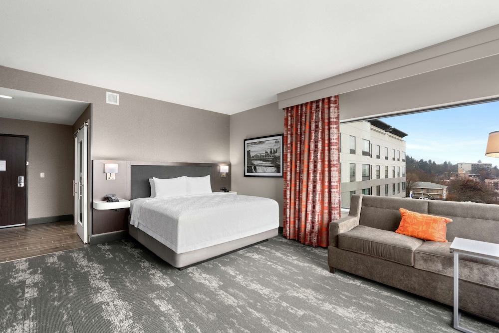 ROOM, KING BED, CITY VIEW, SOFA, ACCESSIBLE