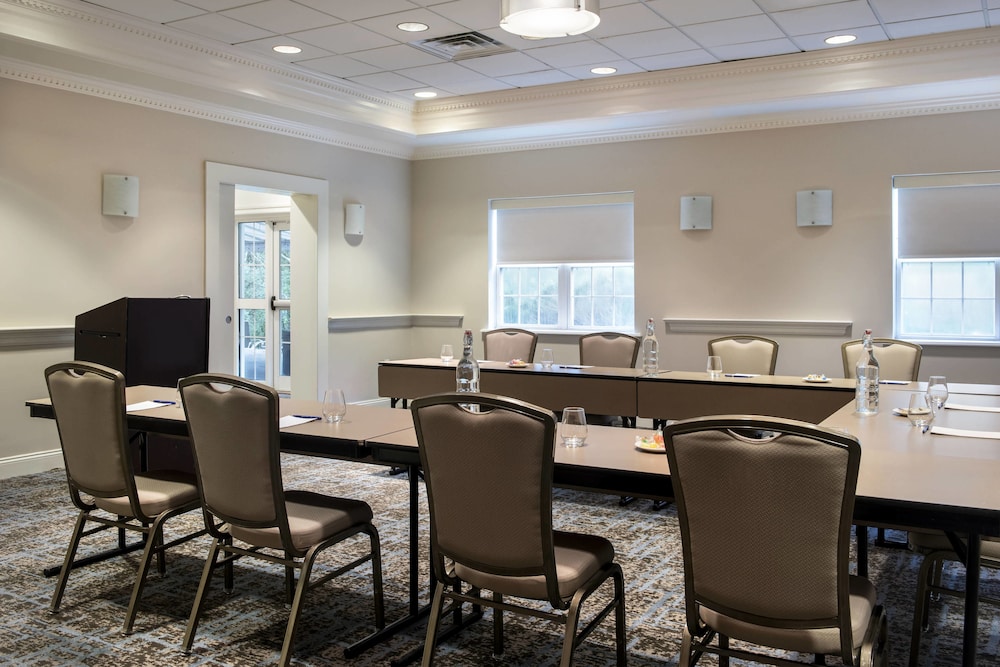 Delta Hotels By Marriott Basking Ridge 19/23