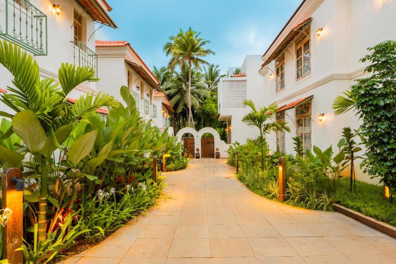 ELIVAAS Amayah Rasa 4 BHK Villa with Steam Room & Pvt Pool 28/31