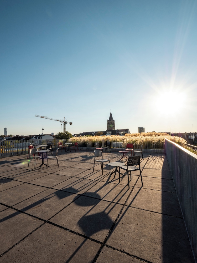 Koncept Hotel Josefine 43/49