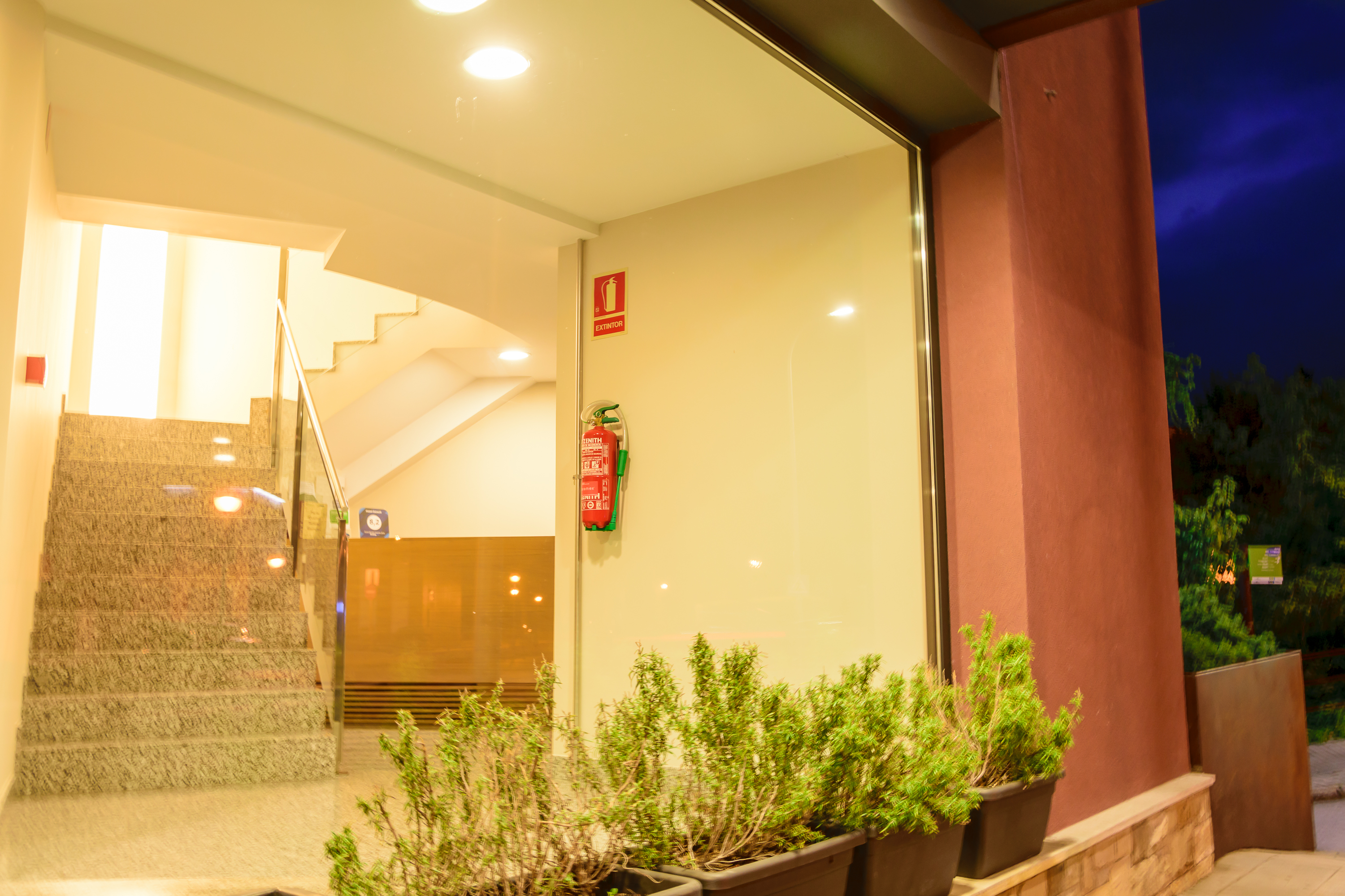 ESTACIO HOTEL 7/50