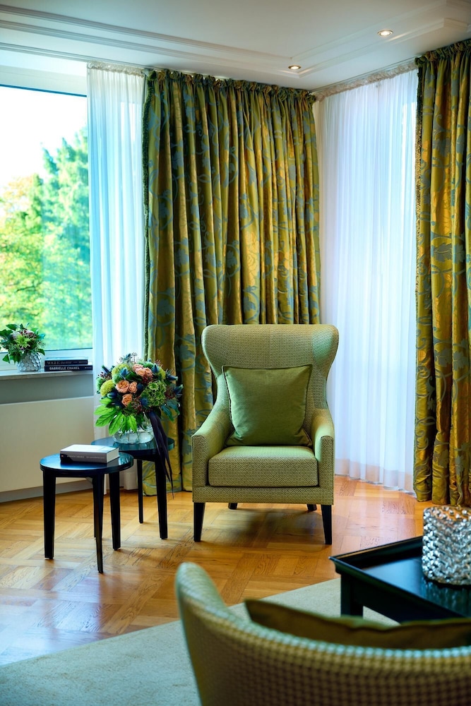 Parkhotel Guetersloh 36/57
