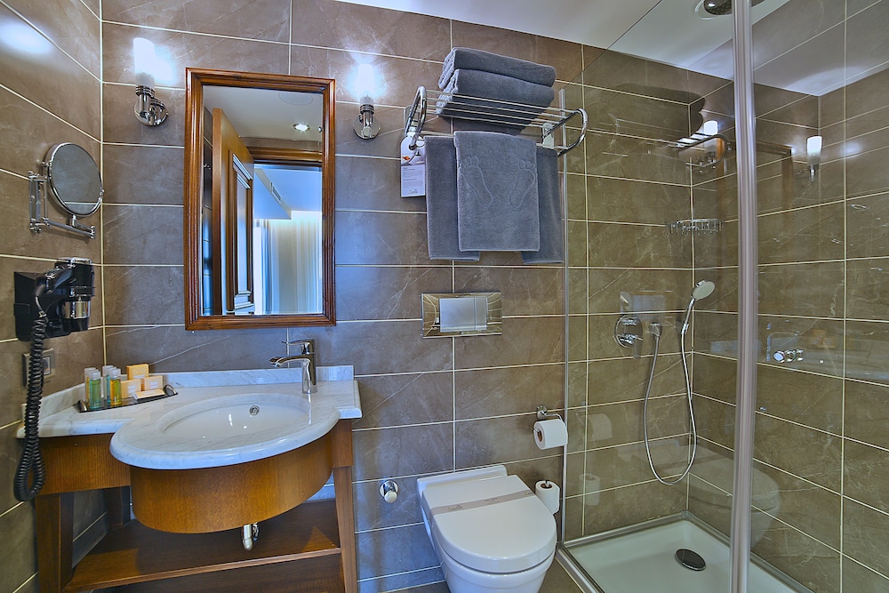 Adelmar Hotel Istanbul Sisli 55/60