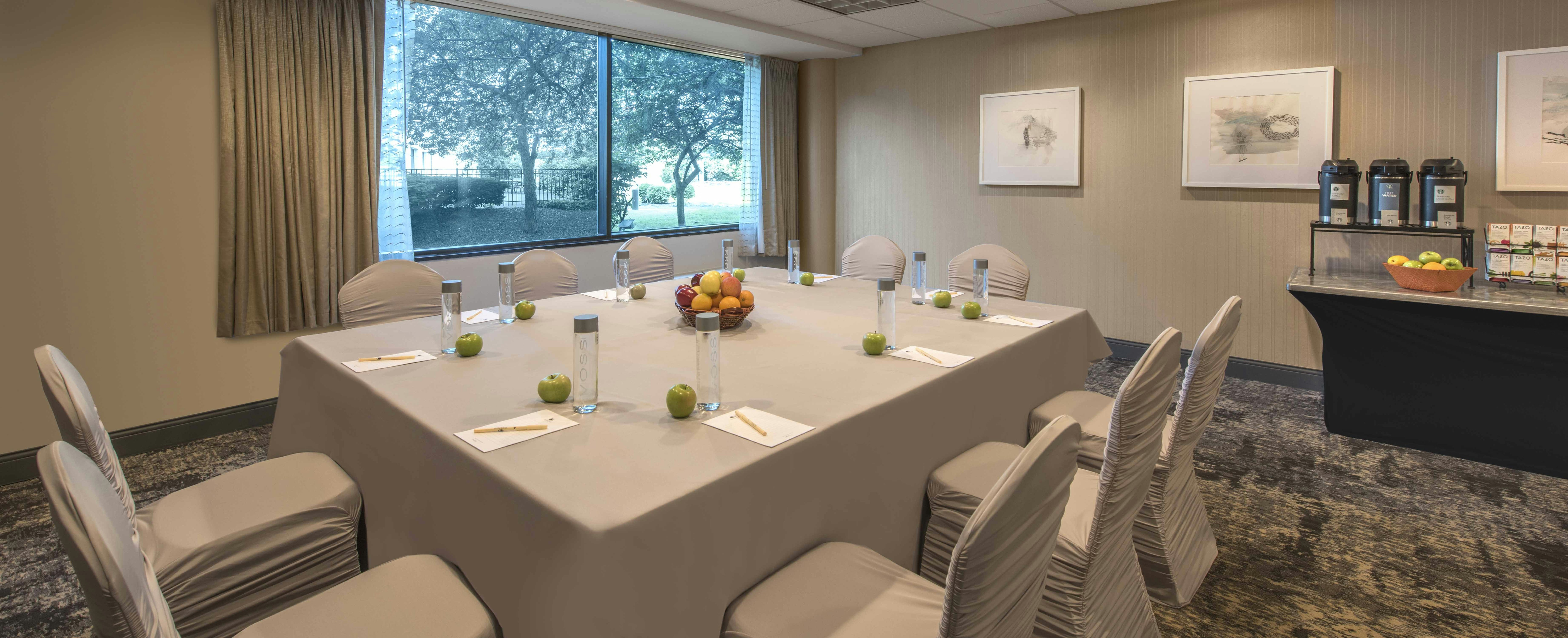 Doubletree By Hilton Chicago Schaumburg 28/45