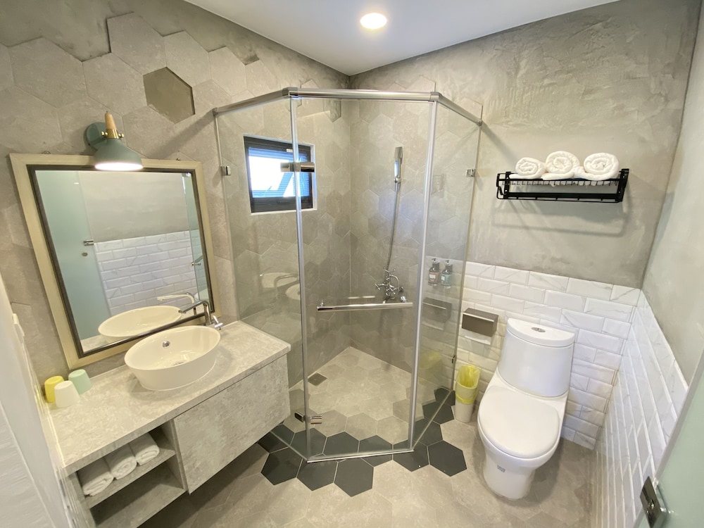 Kenting Sunhow Inn 37/43