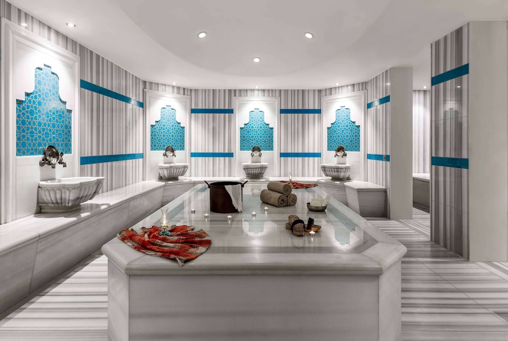 Ramada By Wyndham Istanbul Golden Horn 35/58