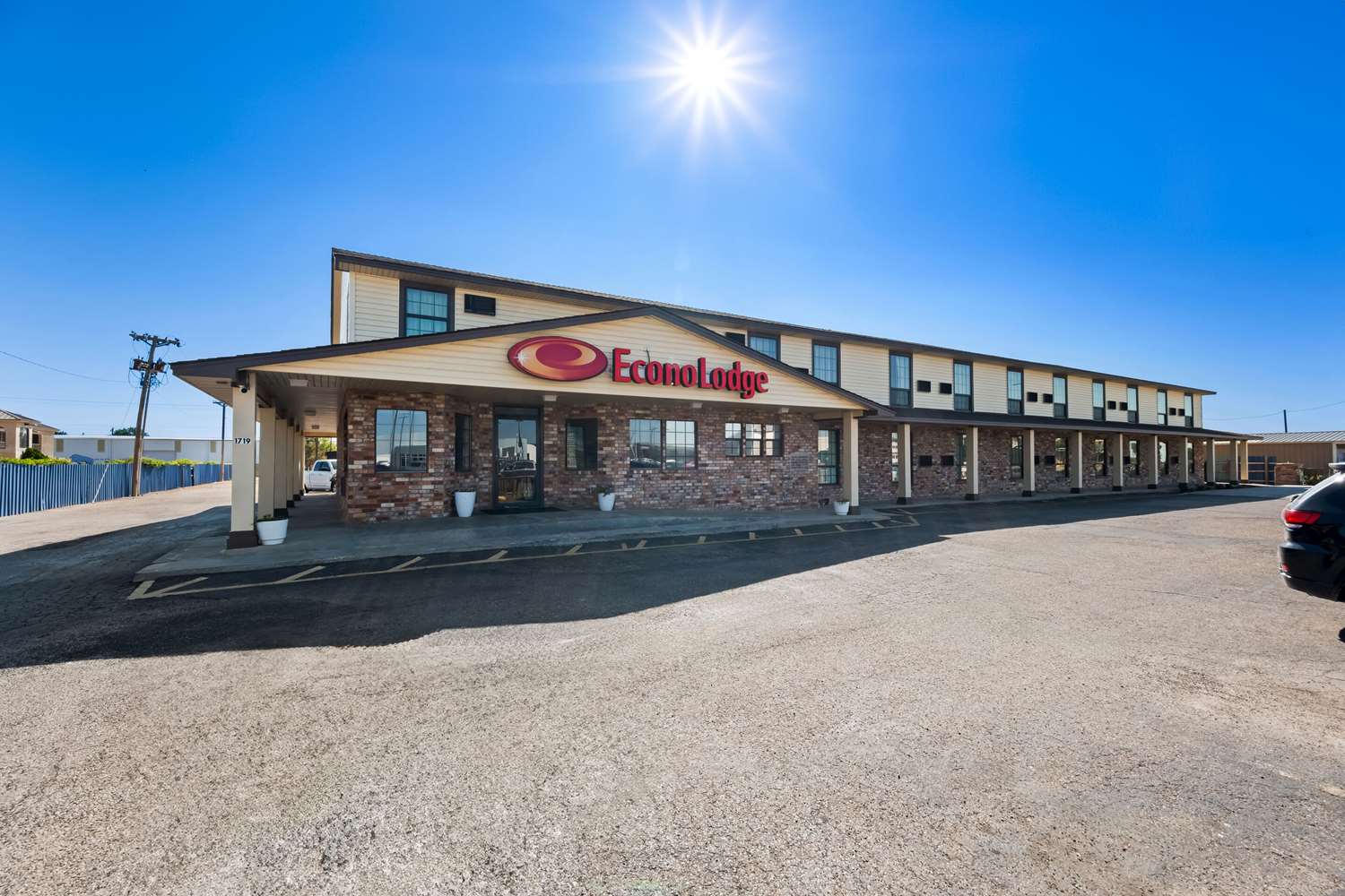 Econo Lodge Dumas 14/15