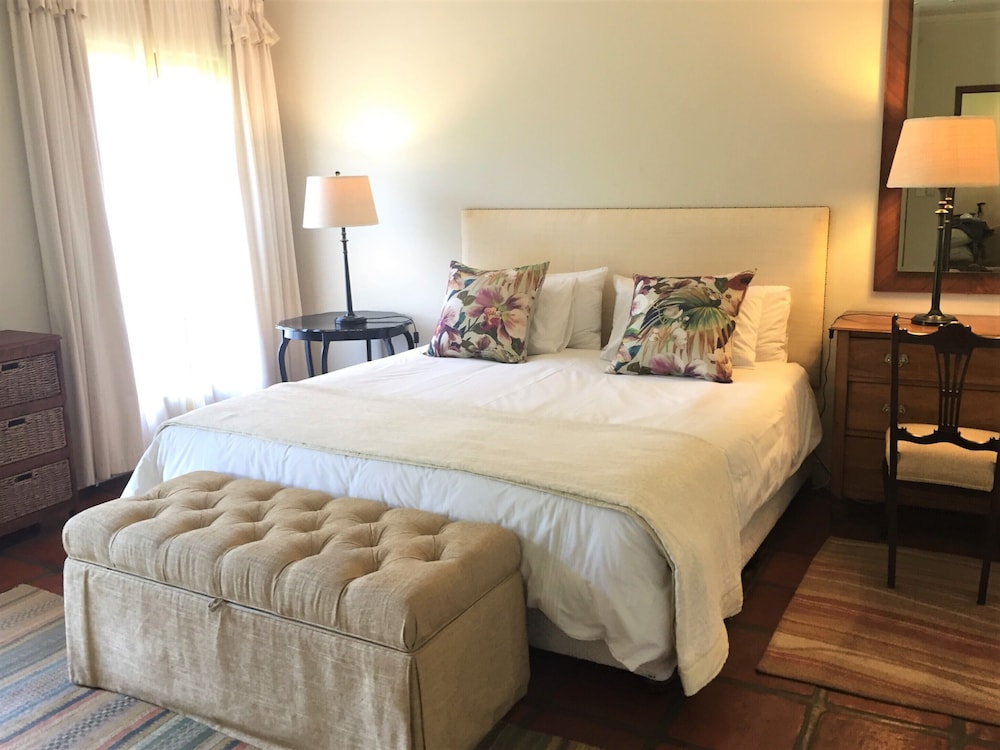 Navarre Farm Cottages 2/31