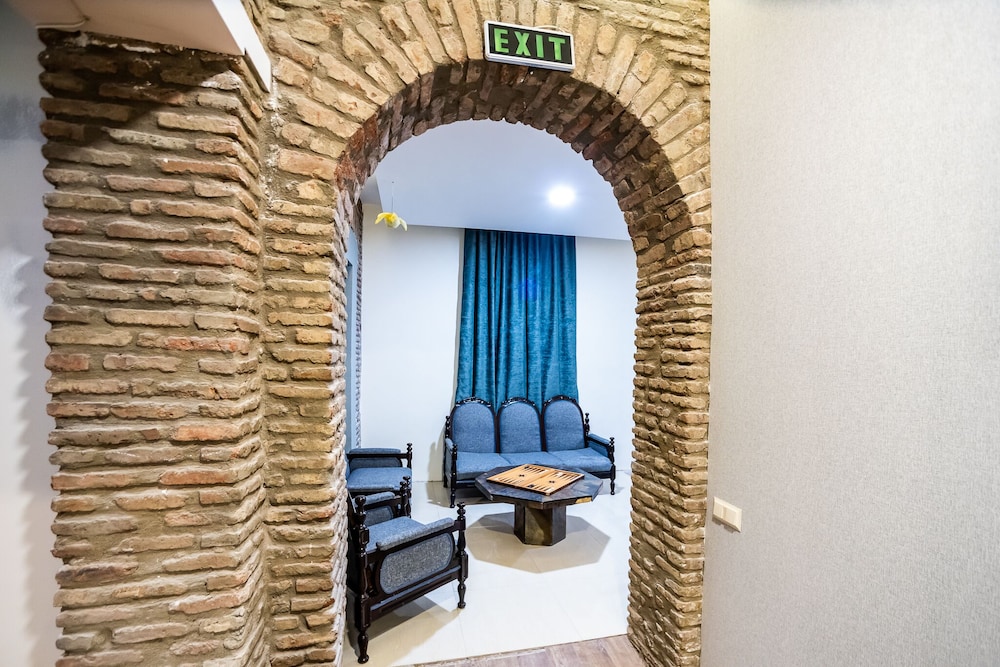 Tiflis Hotel 74/74