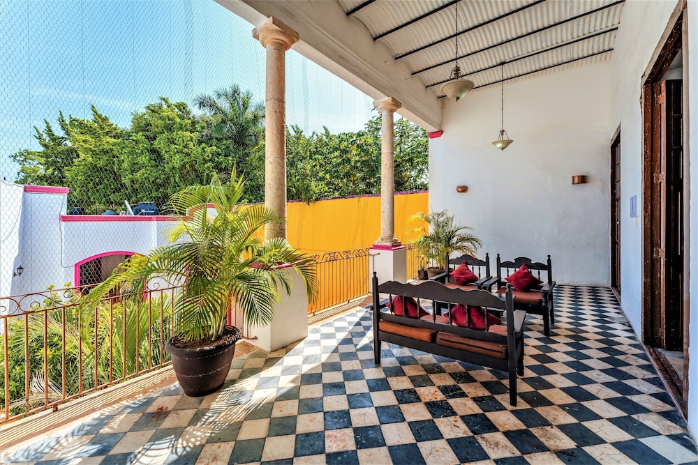 Hotel Gran Centenario 50/56