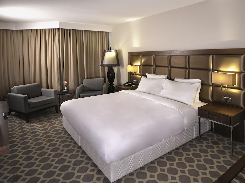 Mercure Istanbul West Hotel and Convention Center 10/33