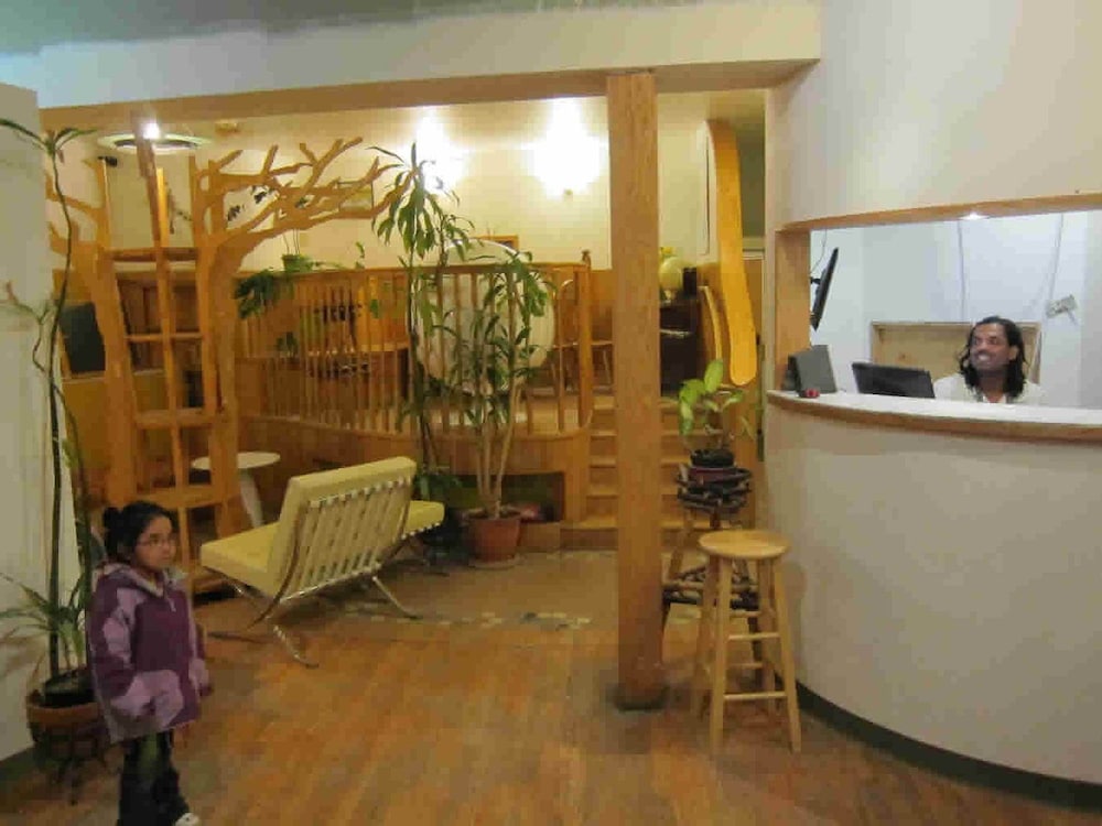 Qupqugiaq Inn 46/61