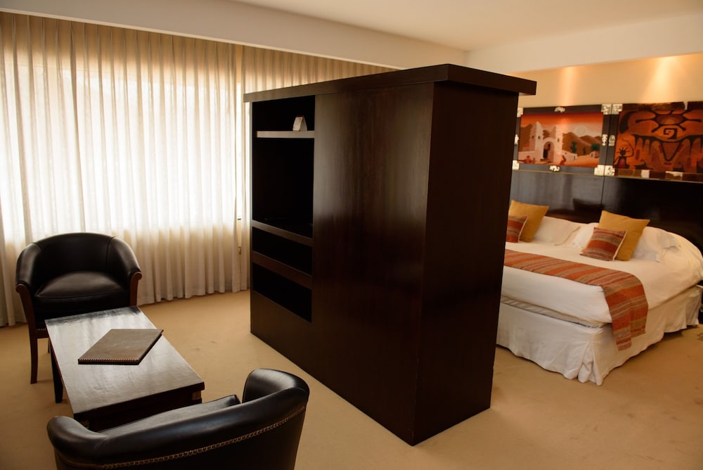 Alejandro I Hotel 21/68