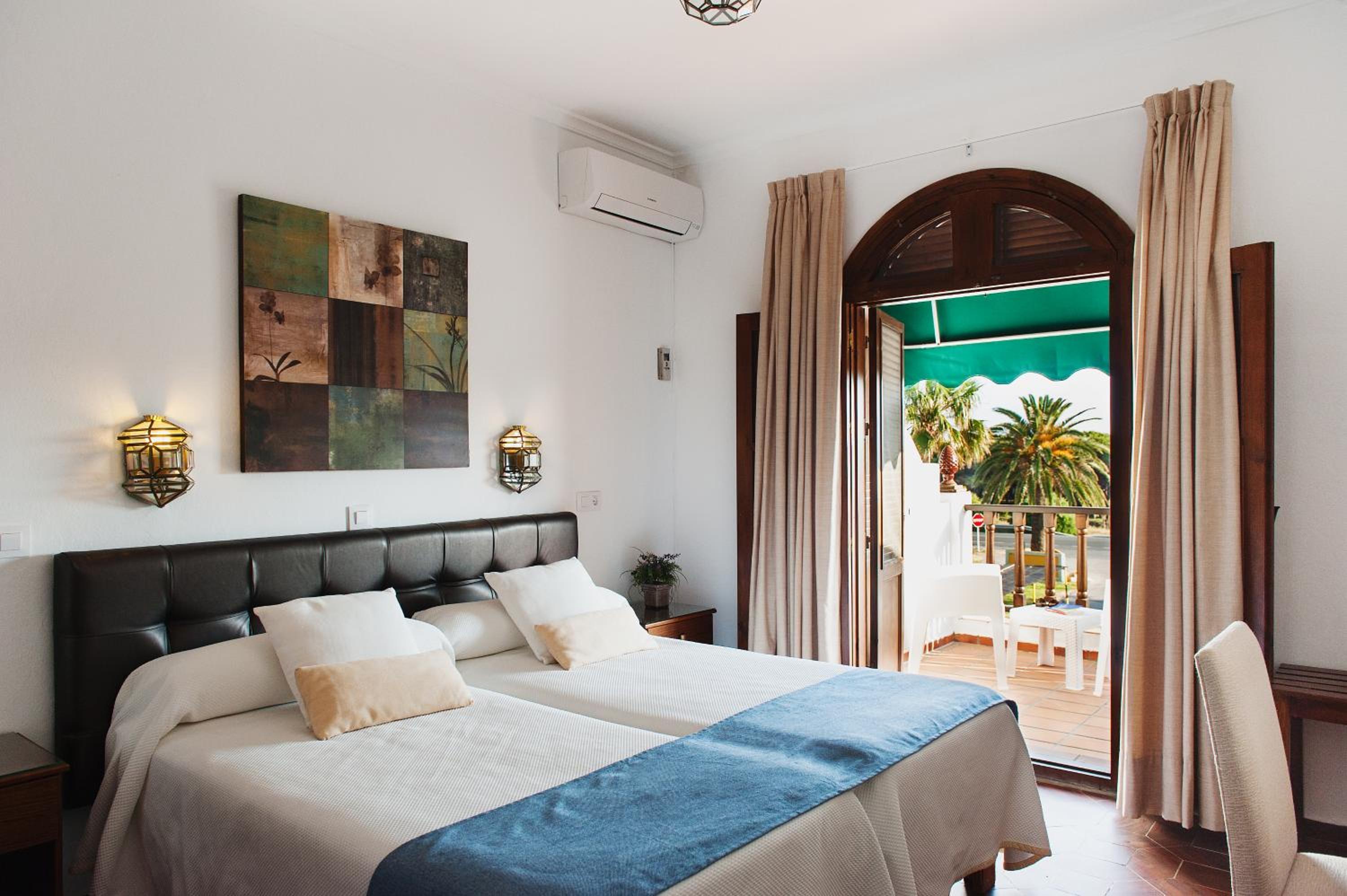 Hotel La Codorniz 14/71