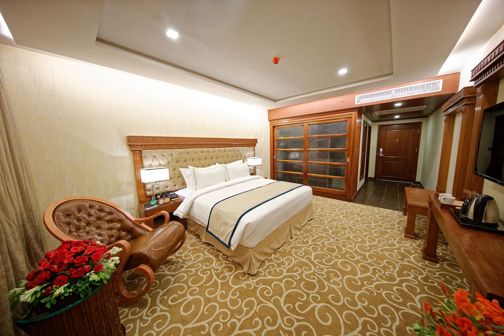 Royal Swiss Lahore 14/65